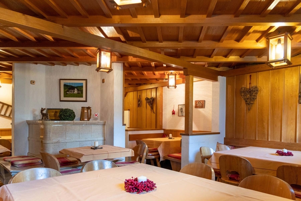 aufenthaltsraum_haus_zigjam_01_1030x687_1_.jpg aufenthaltsraum_haus_zigjam_01_1030x687_1_.jpg